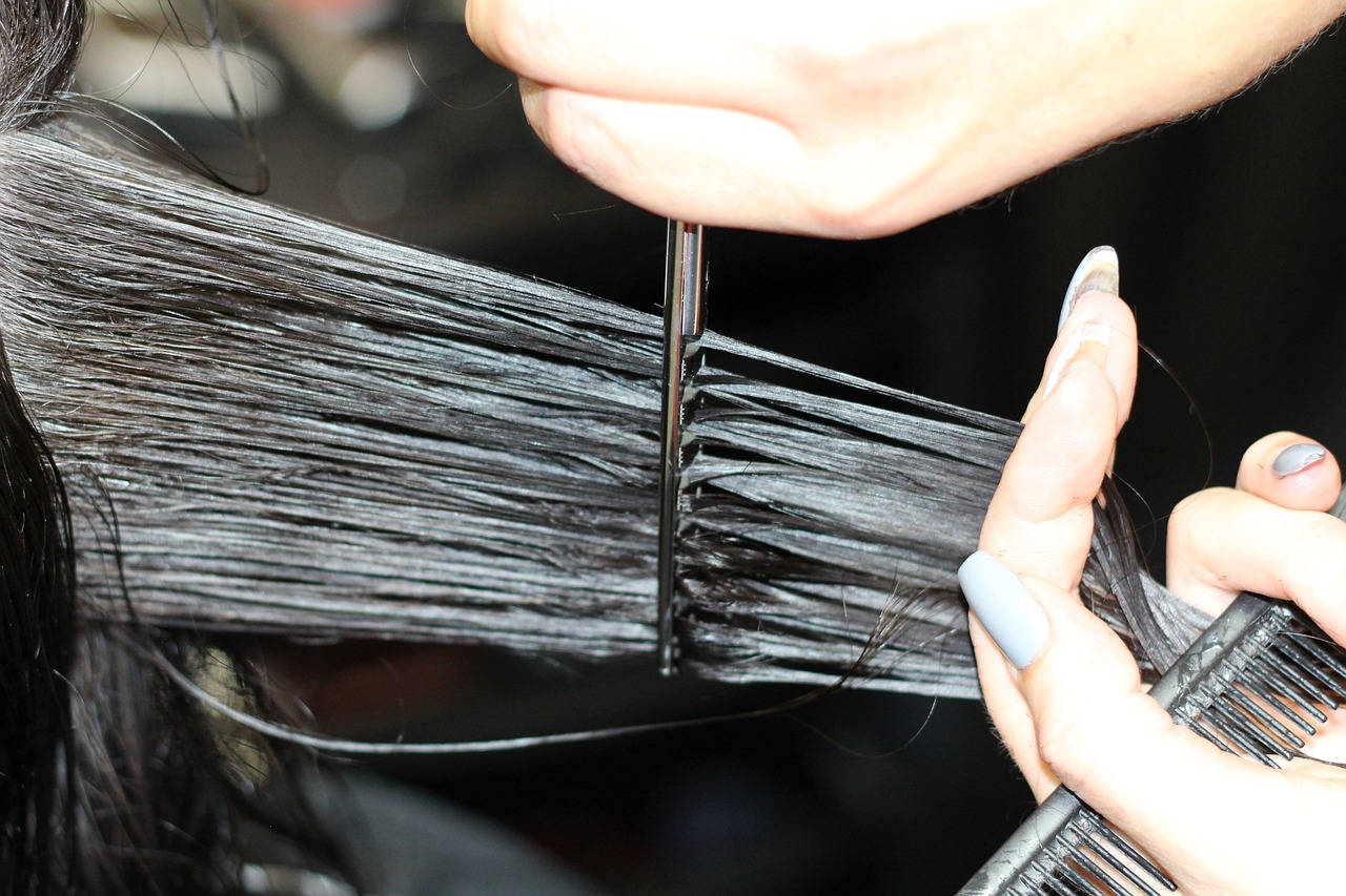Jakie są skuteczne sposoby na wzmocnienie cebulek włosowych?